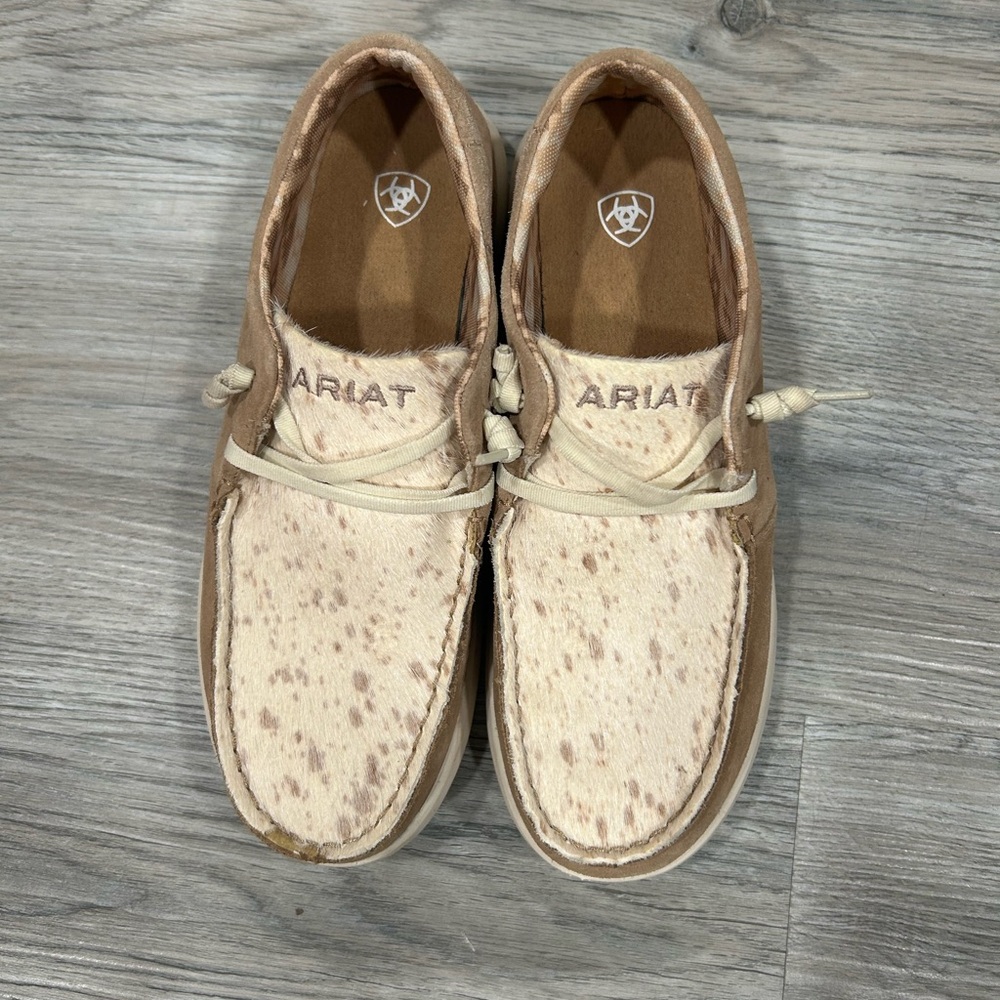 Ariat Beige and Cream shoes